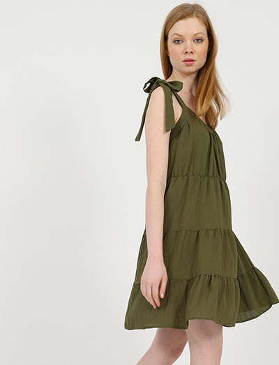 green-dress-trend-ss-22-doca