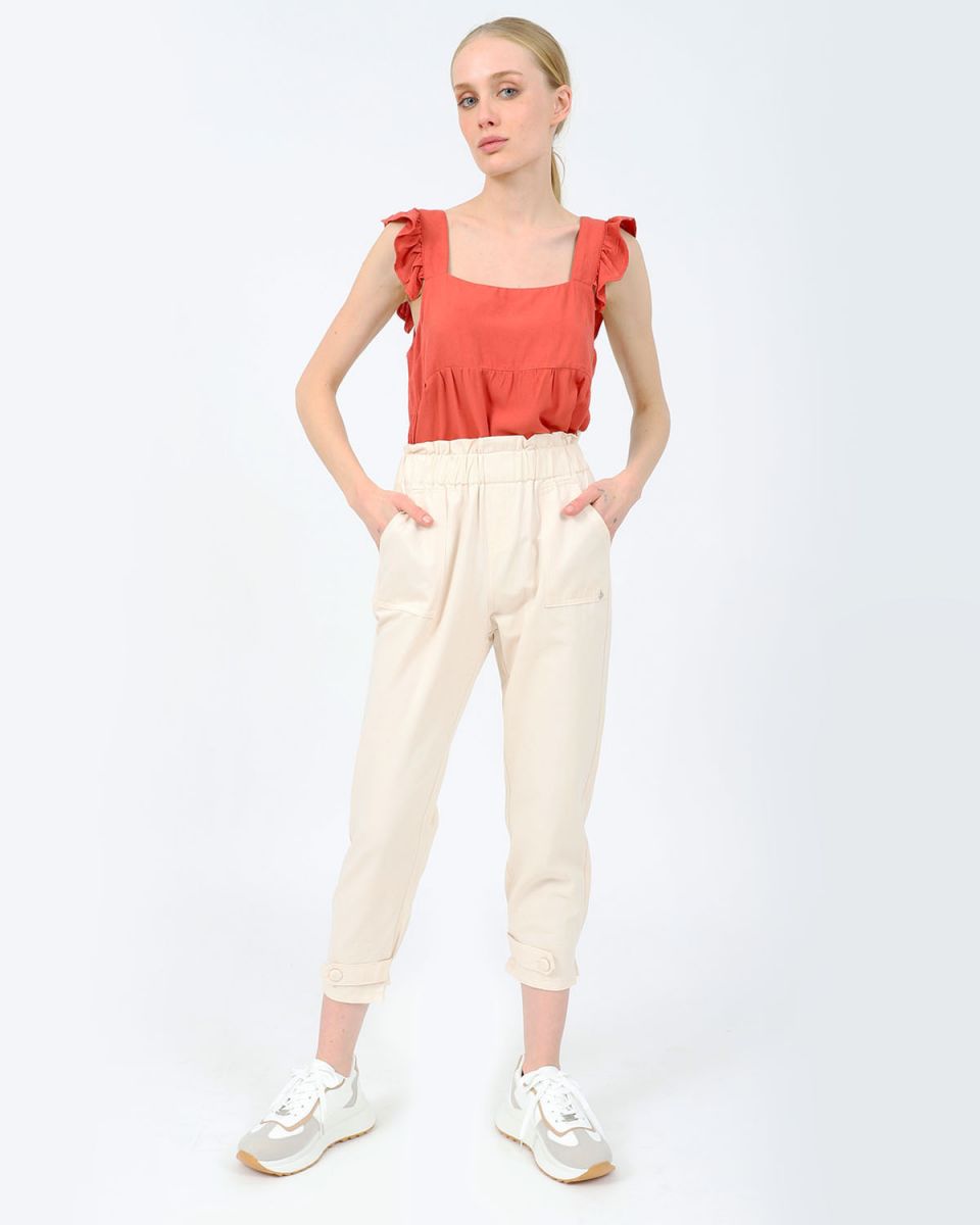 panteloni-cargo-ekrou-doca