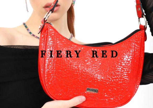 fw23_24-must-haves-fiery-red-items-doca